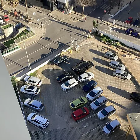 Blue Sky Da Rocha * بورتيماو